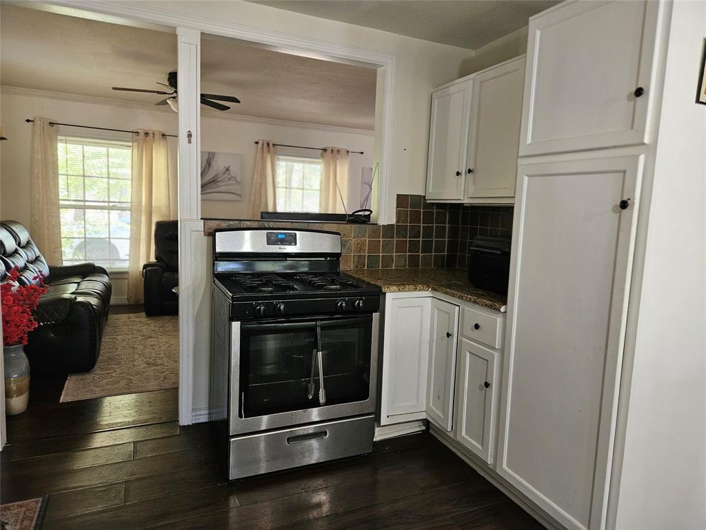 1312 W Park Row Drive Property Photo 12