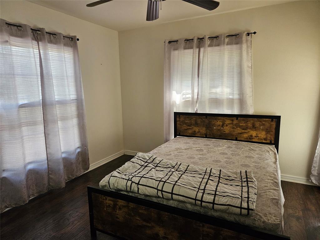 1312 W Park Row Drive Property Photo 19