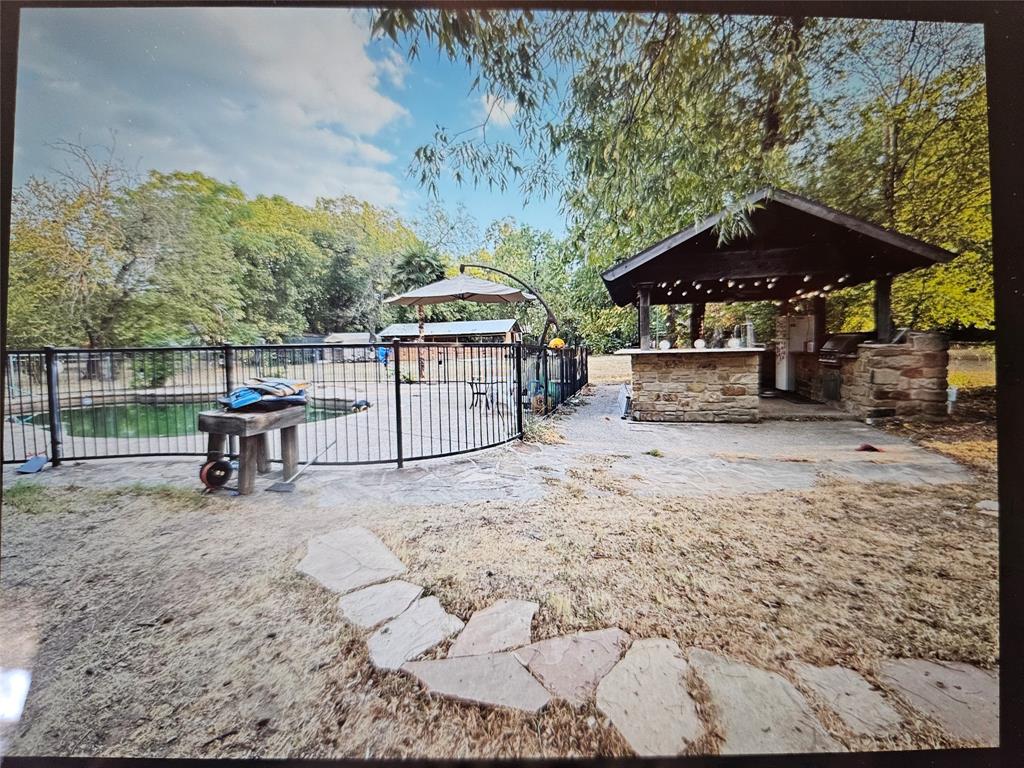 1312 W Park Row Drive Property Photo 28