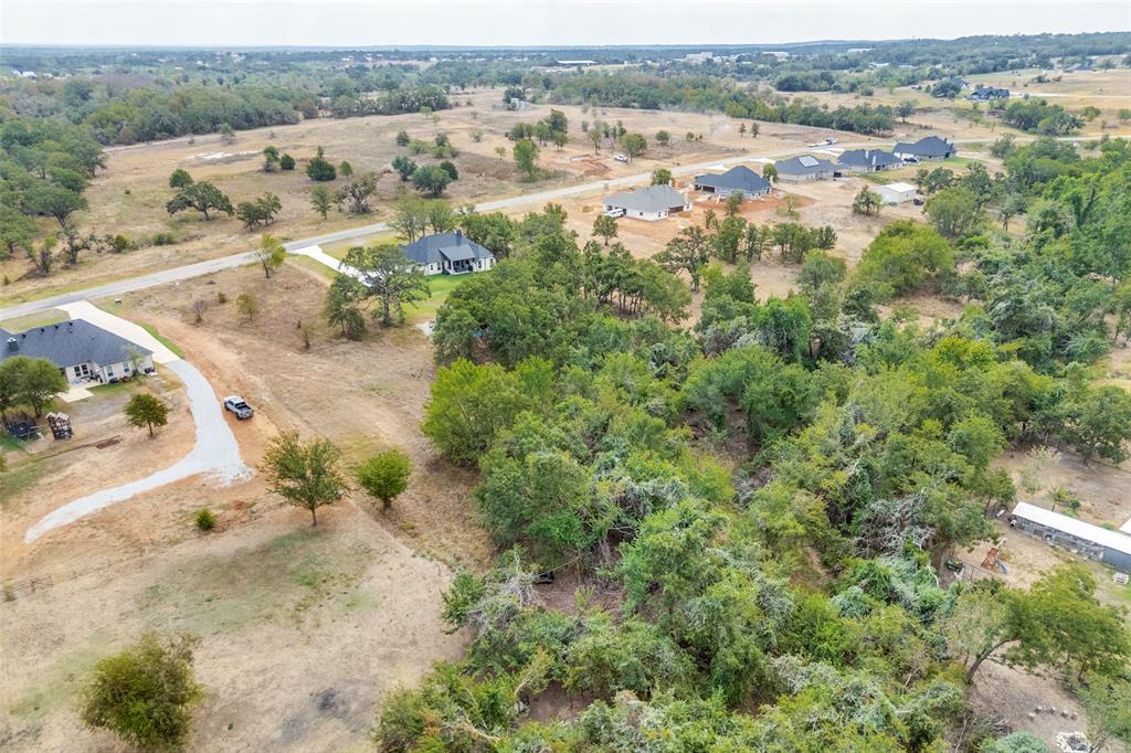 1113 Gonzollas Road Property Photo 3