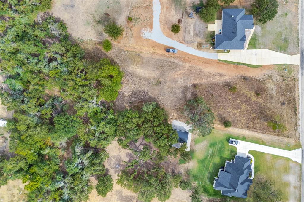 1113 Gonzollas Road Property Photo 4