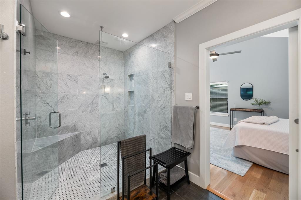8715 Forest Hills Boulevard Property Photo 20
