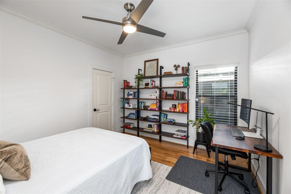 8715 Forest Hills Boulevard Property Photo 21