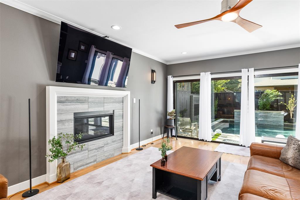 8715 Forest Hills Boulevard Property Photo 31