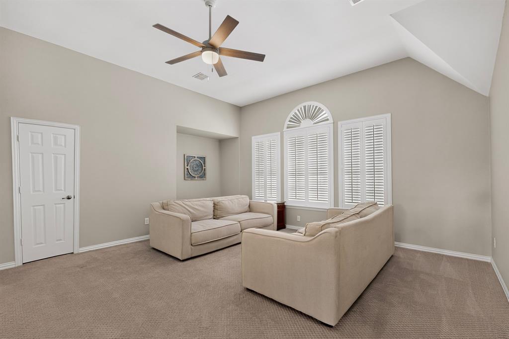 1921 Armstrong Drive Property Photo 21