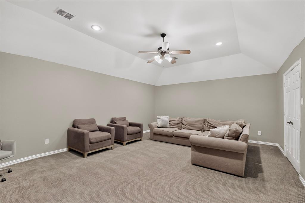 1921 Armstrong Drive Property Photo 27