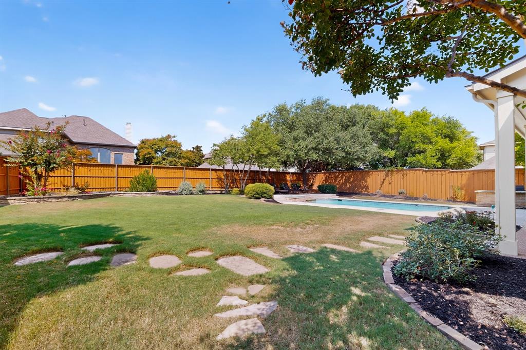 1921 Armstrong Drive Property Photo 32