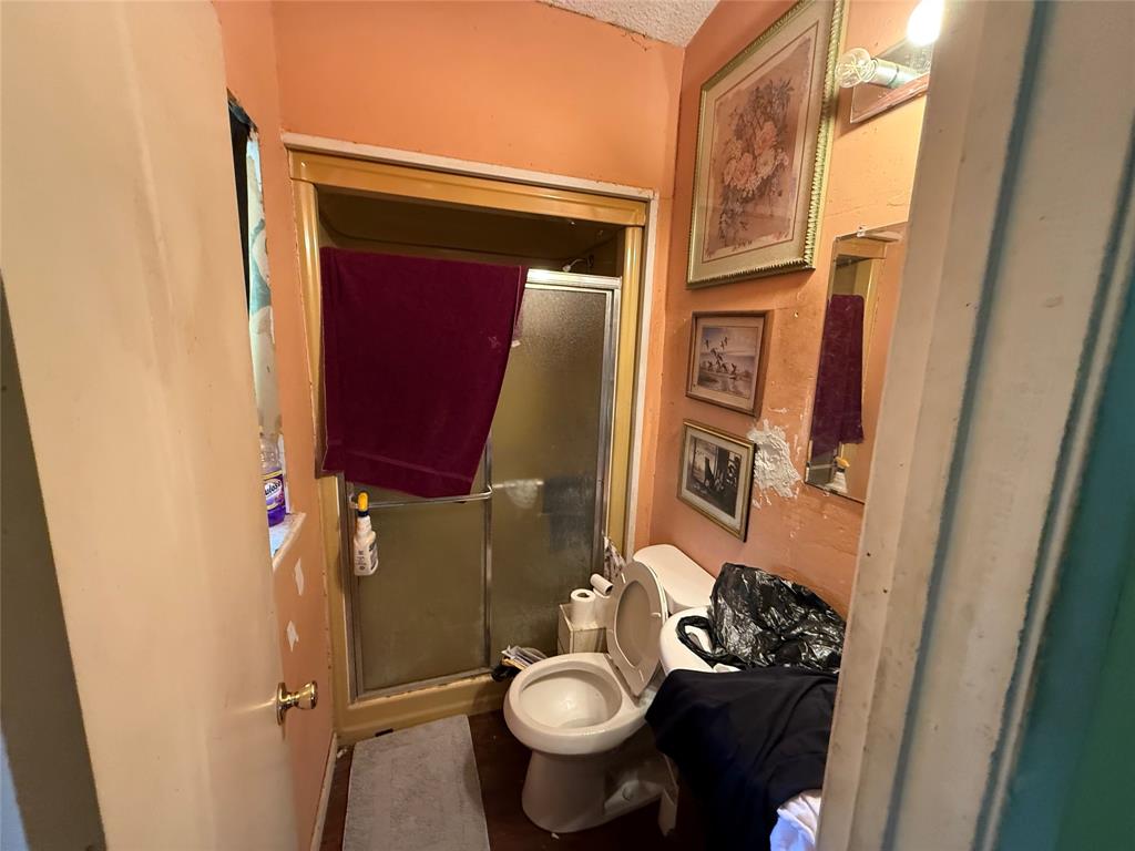 65 County Road 4164 Property Photo 5