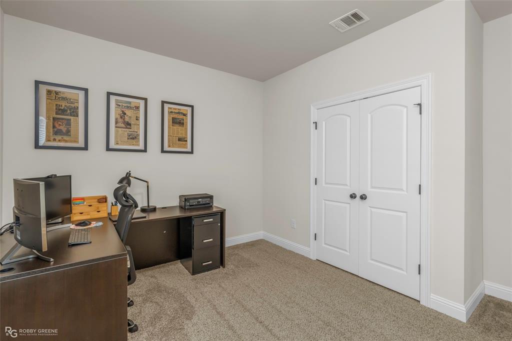 257 Saint Edmunds Way Property Photo 24