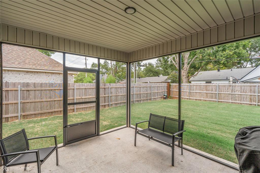 257 Saint Edmunds Way Property Photo 26