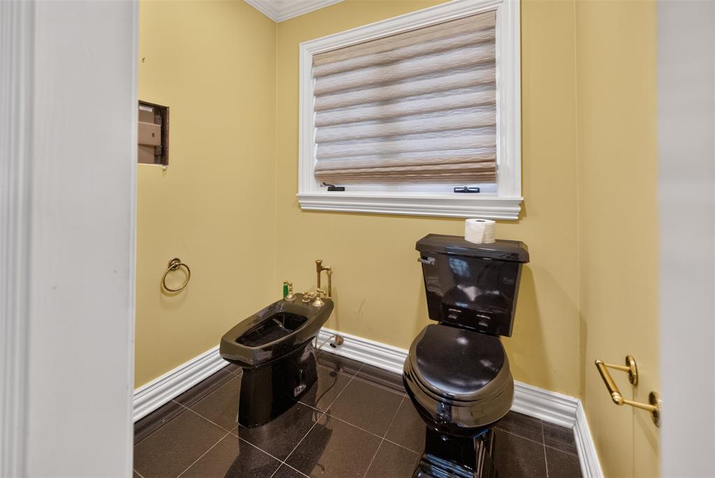 702 Mulberry Drive Property Photo 35