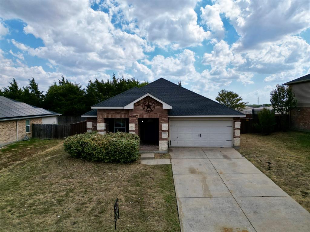 1408 Evergreen Street Property Photo 1