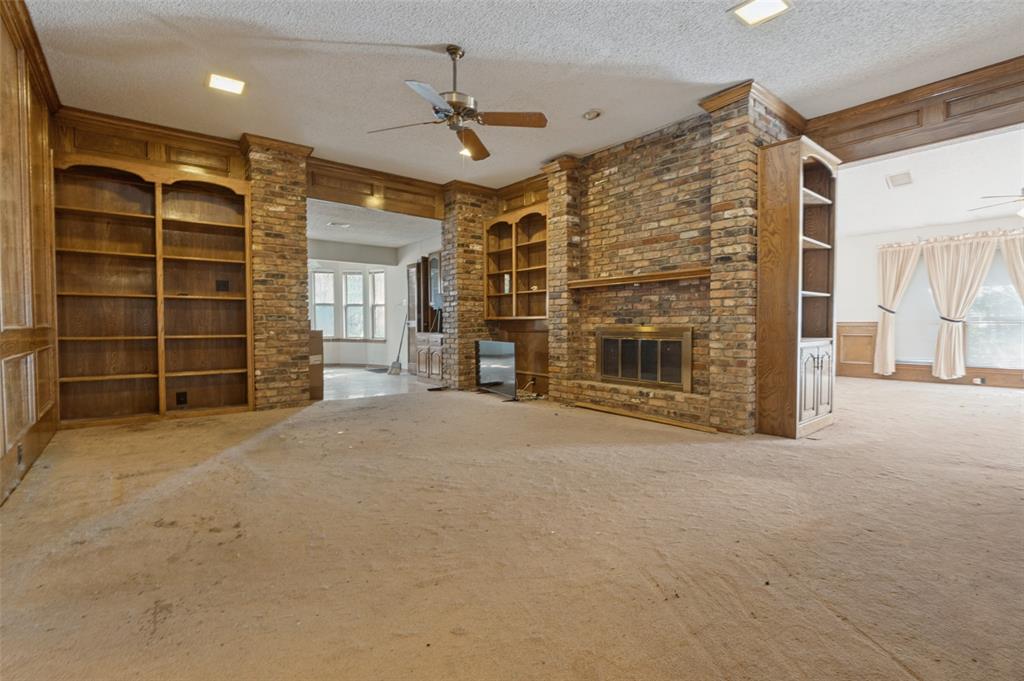 1901 Wedgewood Drive Property Photo 4