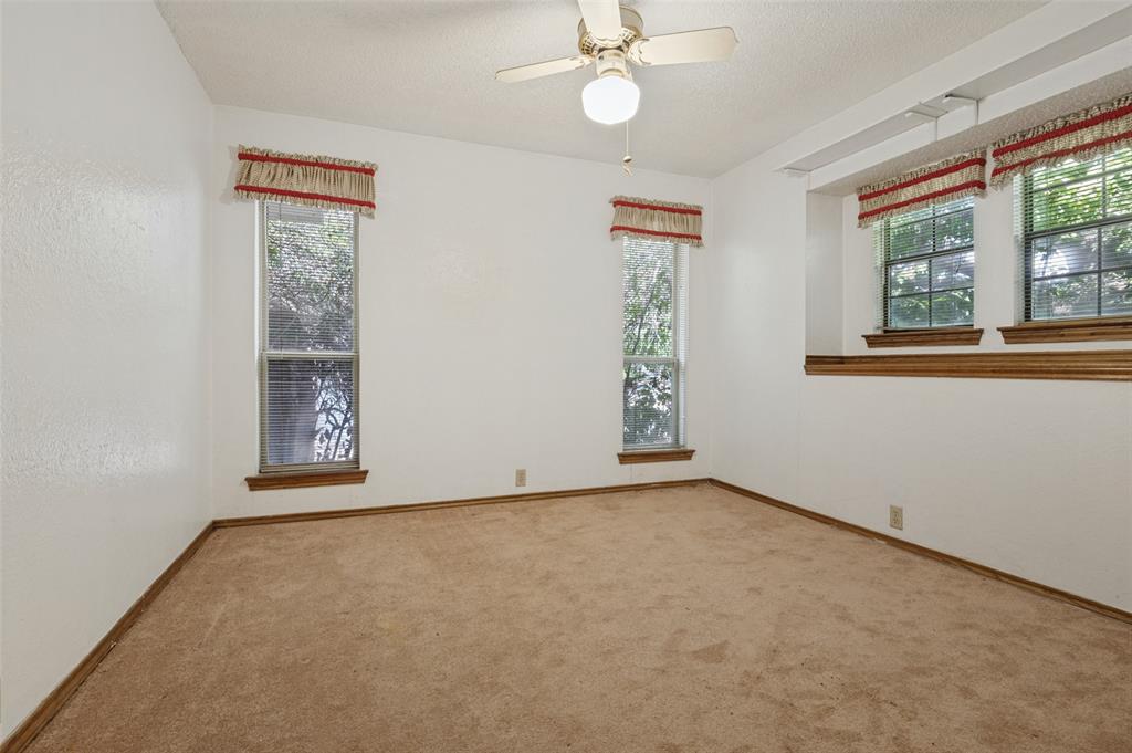 1901 Wedgewood Drive Property Photo 15