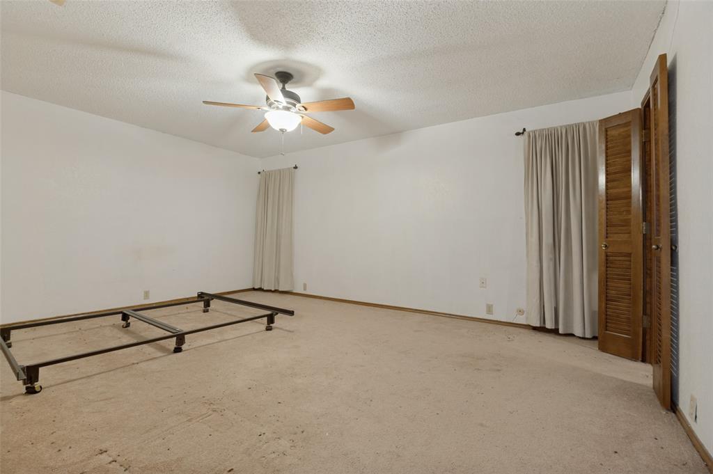 1901 Wedgewood Drive Property Photo 18