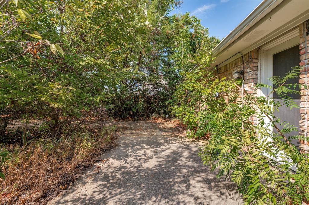 1901 Wedgewood Drive Property Photo 23