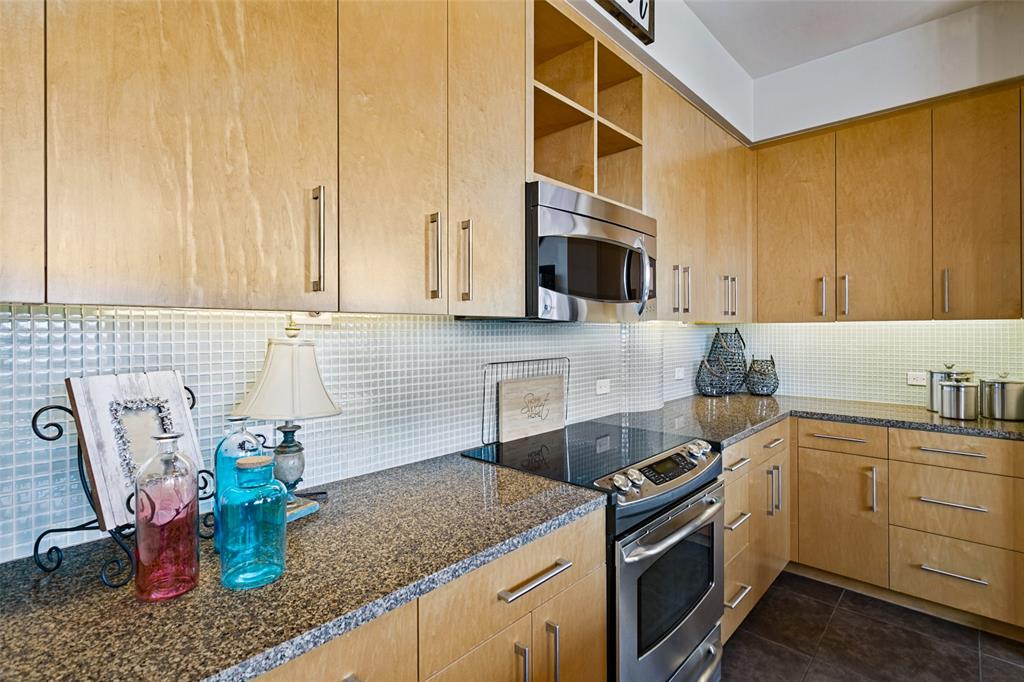 2600 W 7th Street 2540 Property Photo 7