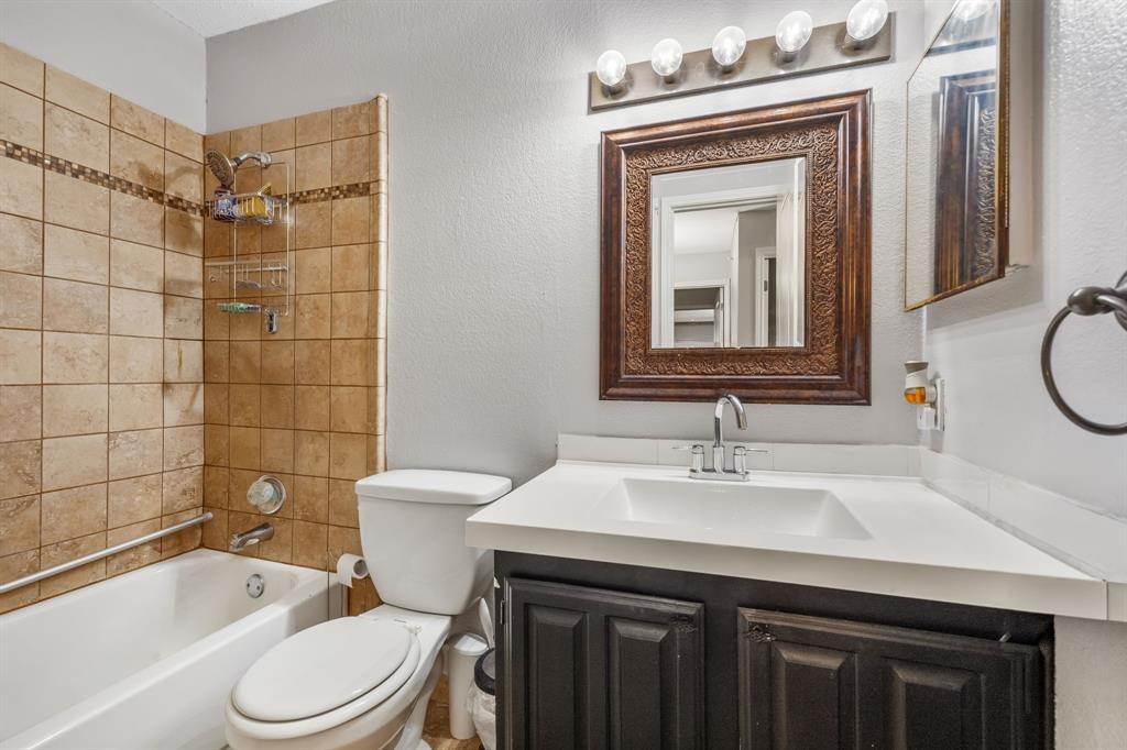 4128 Newton Street Property Photo 15