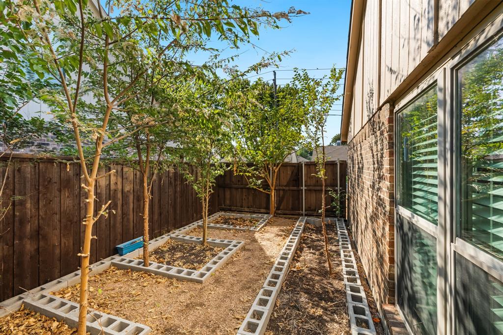 4128 Newton Street Property Photo 25