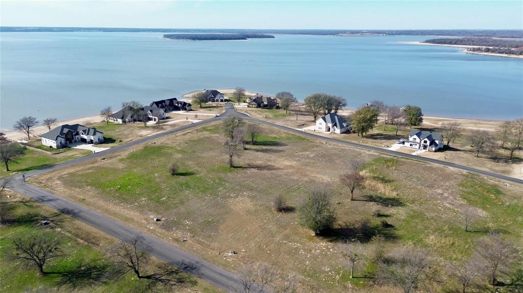317 Cedar Creek Landing Lane Property Photo 4