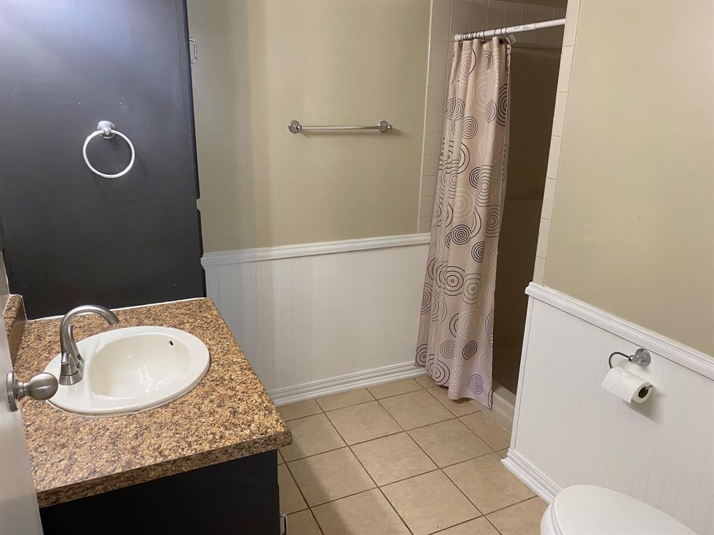 1411 Aars Street Property Photo 20
