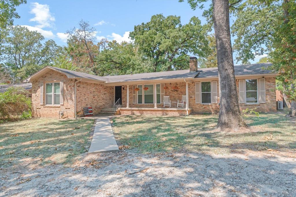1415 Glenlain Dr Property Photo 5