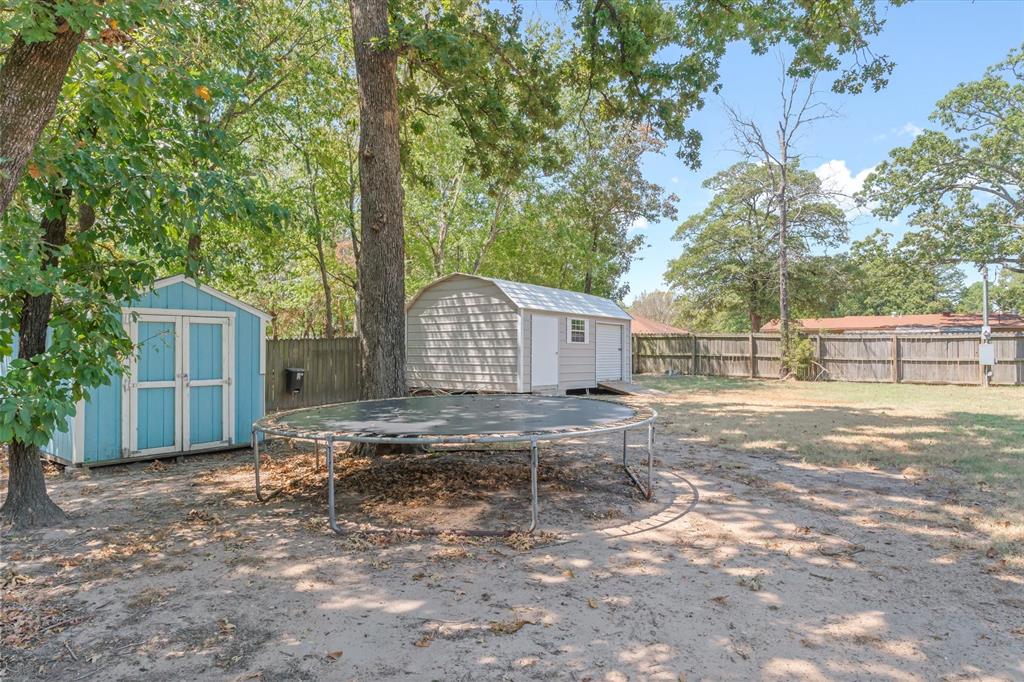 1415 Glenlain Dr Property Photo 31