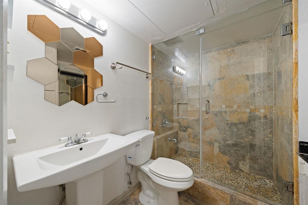 3121 Park Lane 1107 Property Photo 19