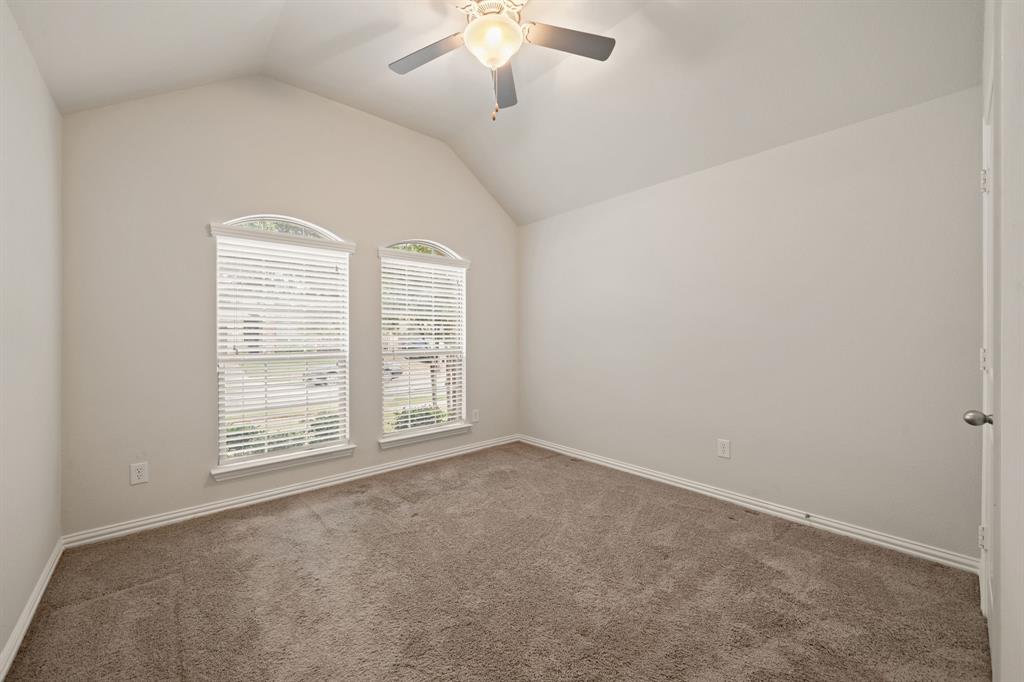 3909 Brook Wood Drive Property Photo 7