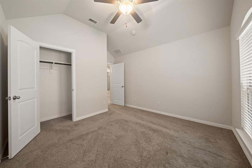 3909 Brook Wood Drive Property Photo 8