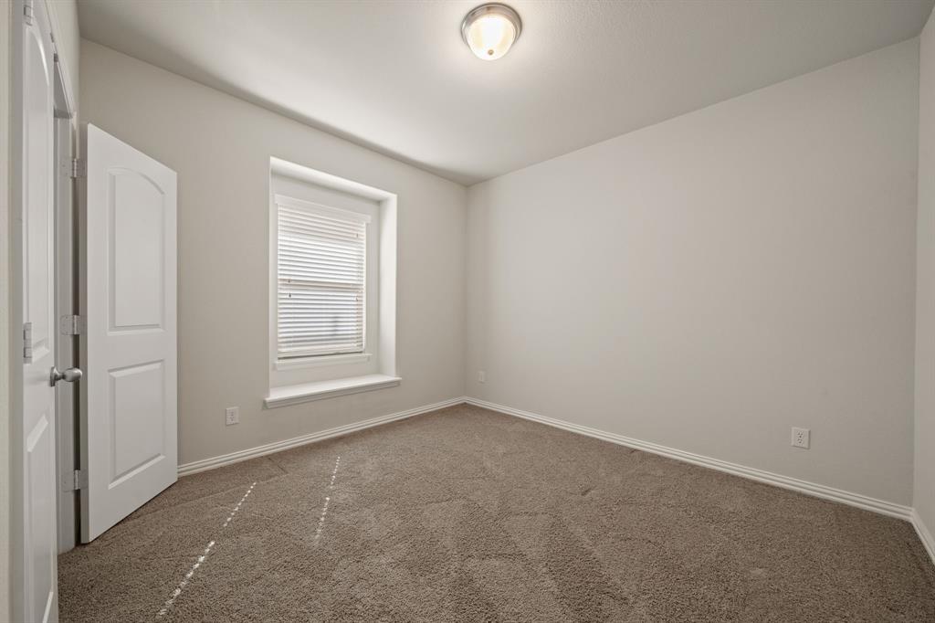 3909 Brook Wood Drive Property Photo 10