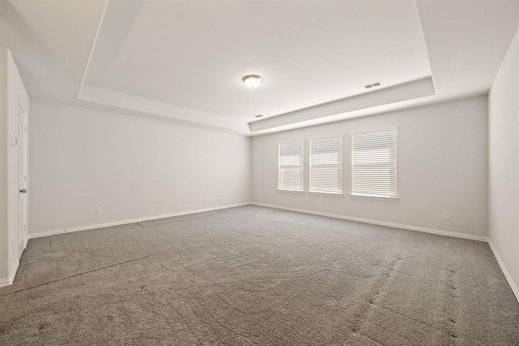 3909 Brook Wood Drive Property Photo 30