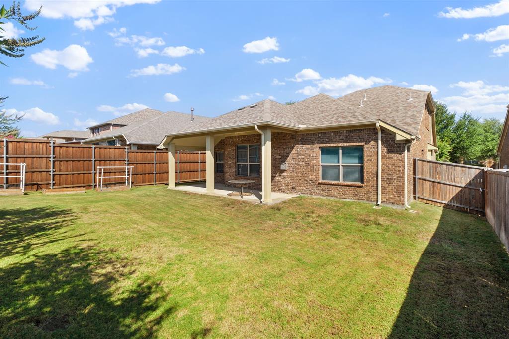 3909 Brook Wood Drive Property Photo 34