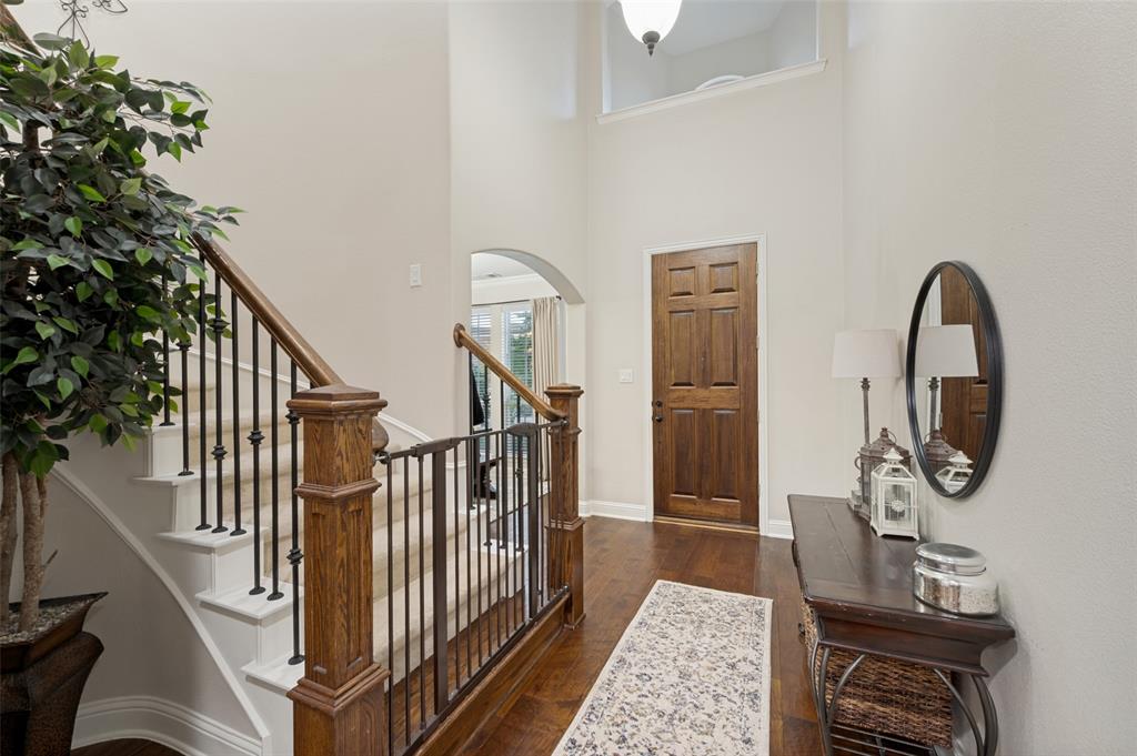 3108 Stonefield Property Photo 5