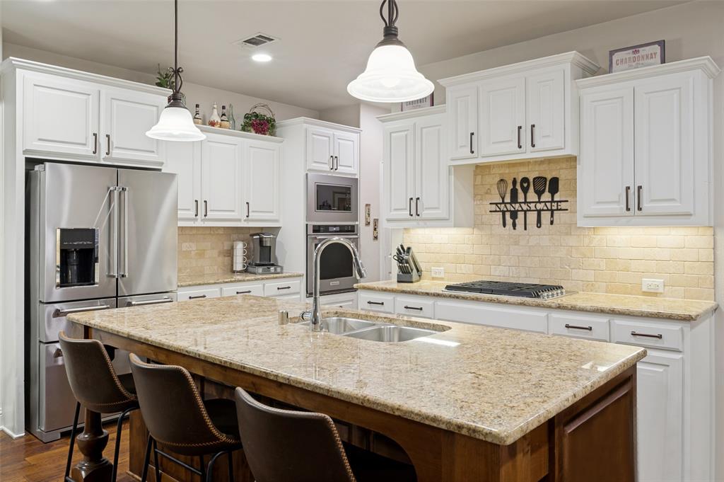 3108 Stonefield Property Photo 7