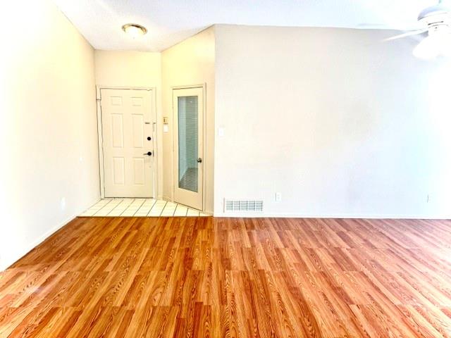 304 Mack Drive Property Photo 5
