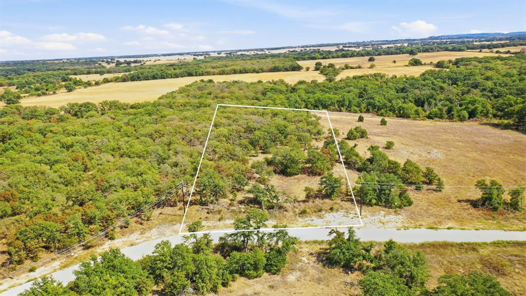 000 Red Oak Hills Road Property Photo 2
