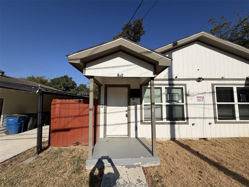 400 Lansing Street Property Photo 17