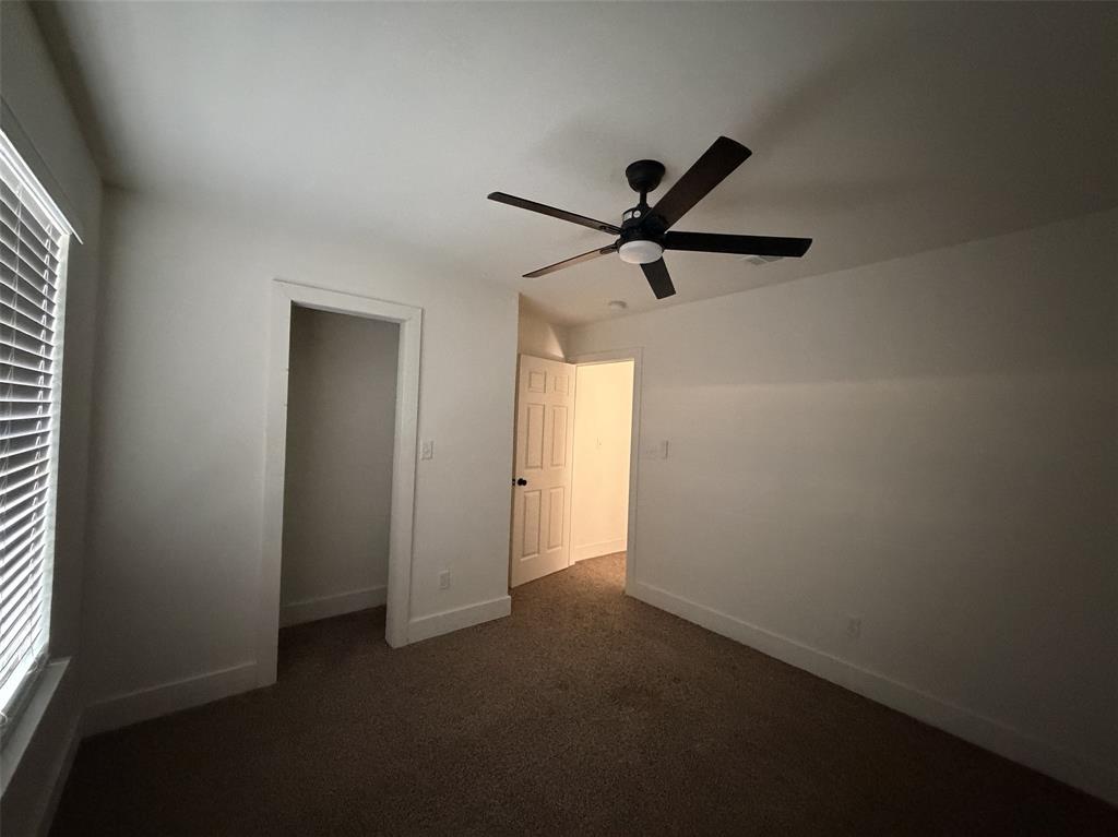 400 Lansing Street Property Photo 28
