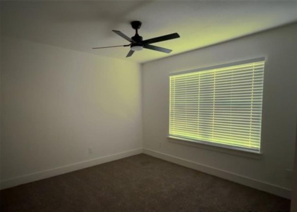 400 Lansing Street Property Photo 28