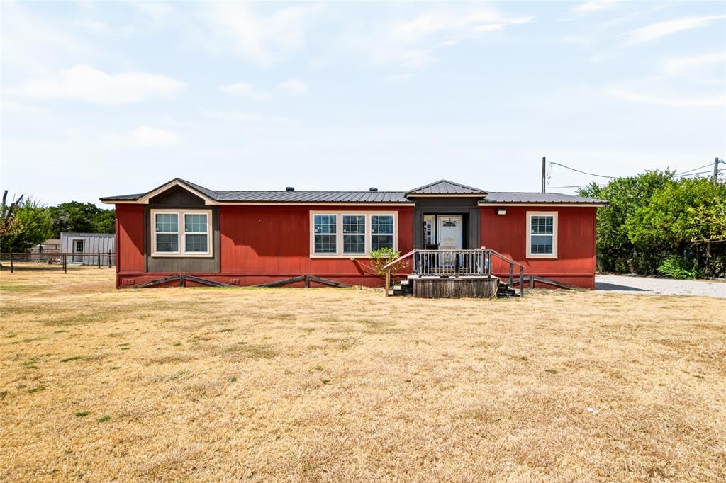 170 Western Lake Drive Property Photo 1