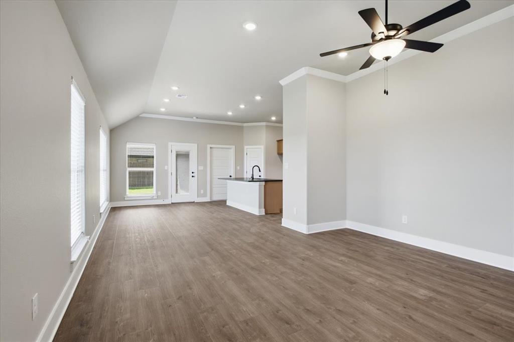 4218 Hummingbird Drive Property Photo 4