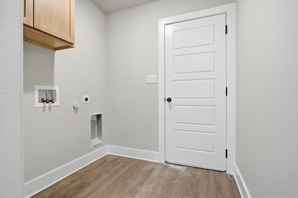 4218 Hummingbird Drive Property Photo 15