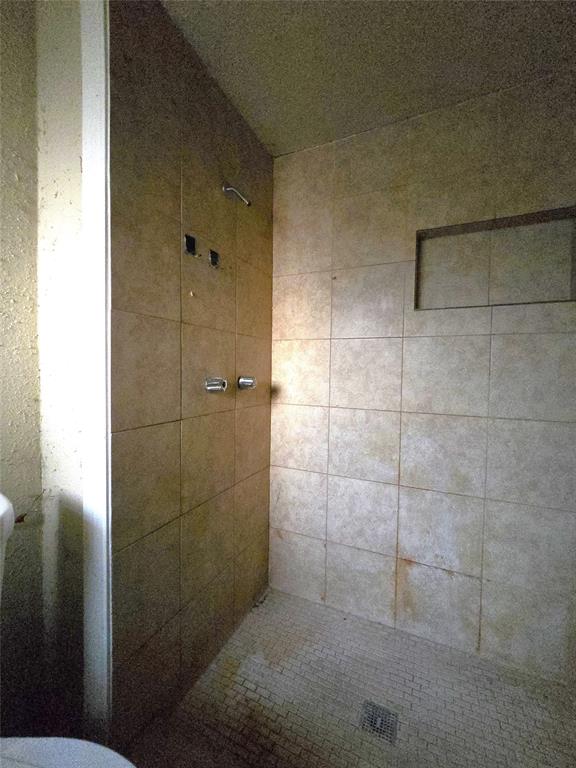 7309 Broken Tree Trail Property Photo 23