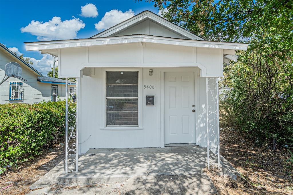 5406 Houghton Avenue Property Photo 1