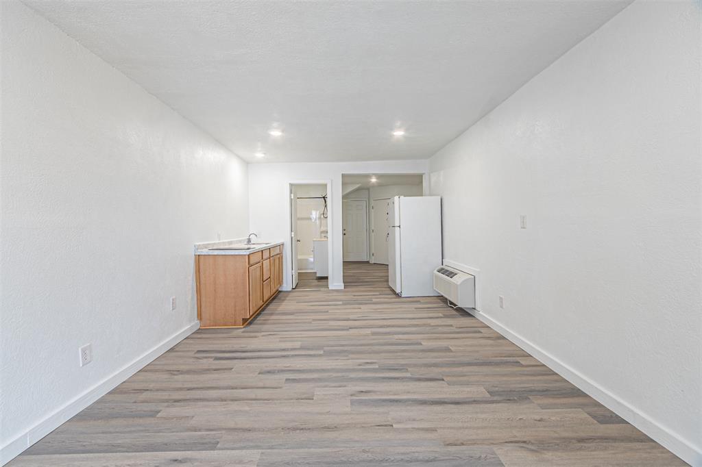 5406 Houghton Avenue Property Photo 3