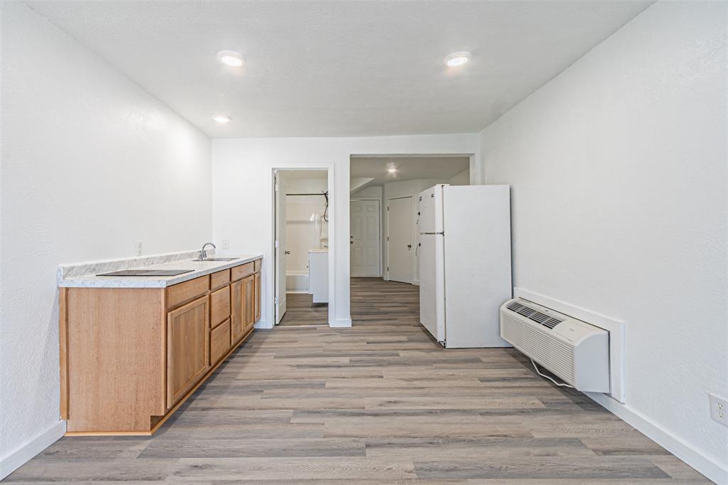 5406 Houghton Avenue Property Photo 4