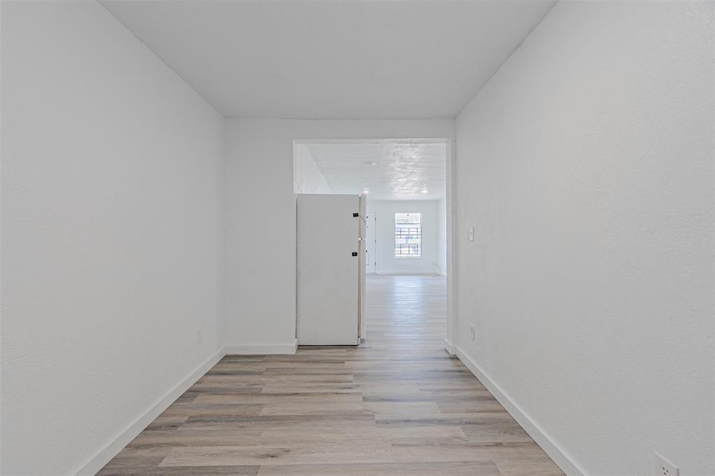 5406 Houghton Avenue Property Photo 8