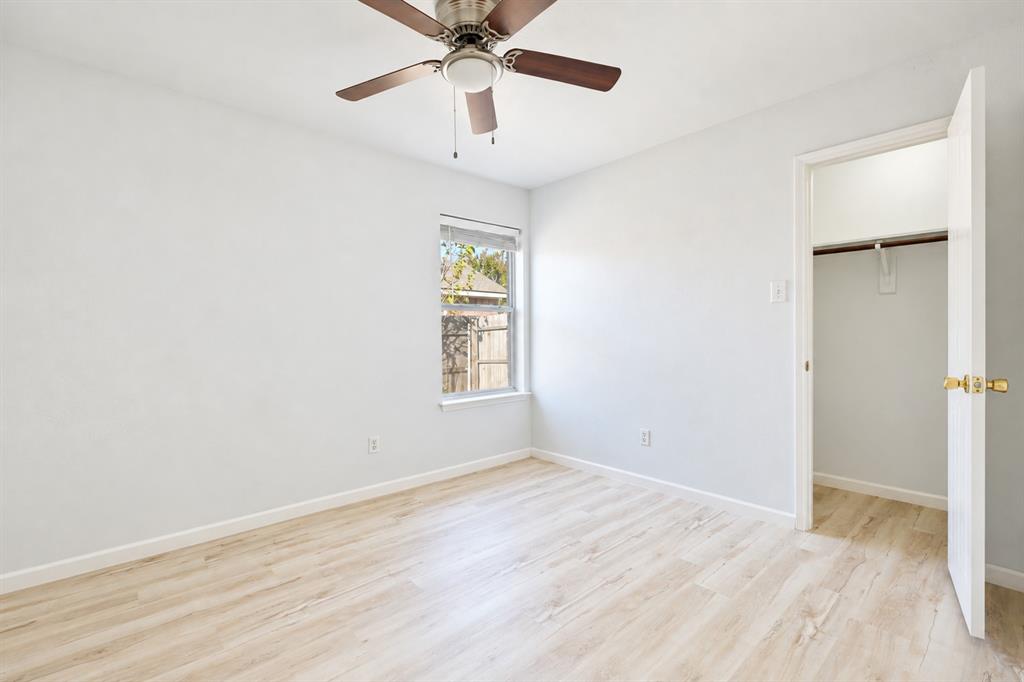 217 Windsor Property Photo 21