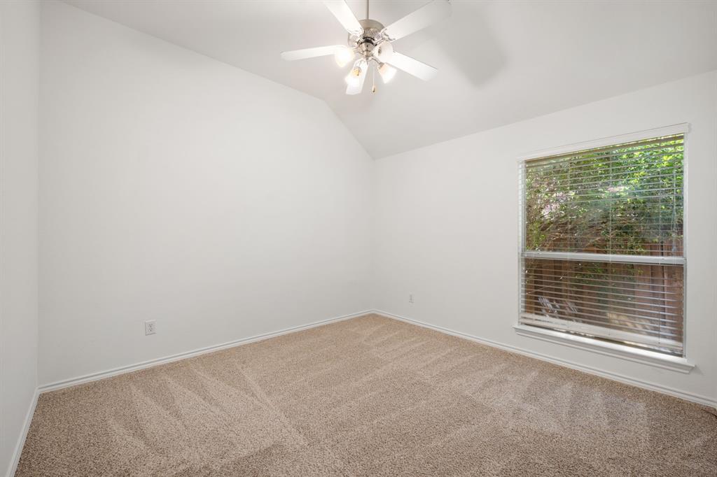 7209 Royal Glen Trail Property Photo 30